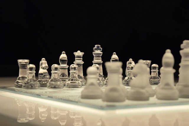 棋盤遊戲策略：提升認知技能與競爭力