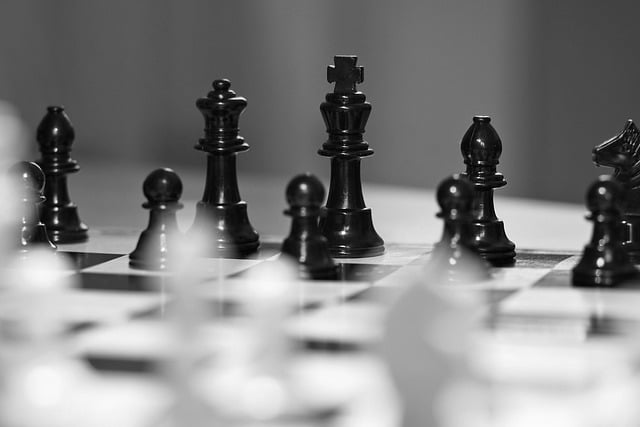 遊戲機制複雜度：規則數量與策略深度點樣平衡？