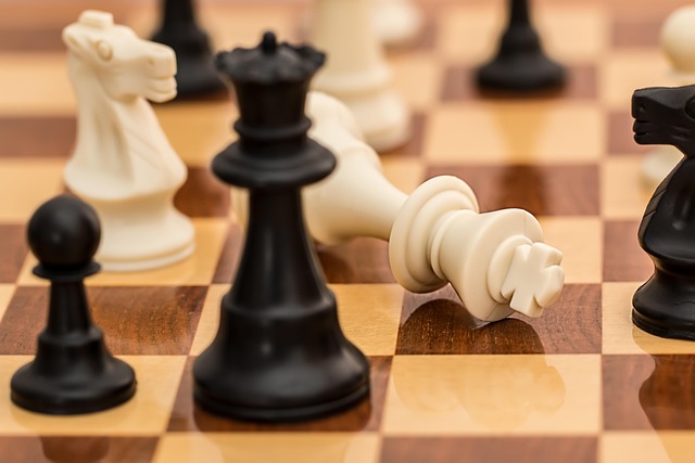 圍棋死活題解題邏輯：中盤攻防轉換策略全面睇