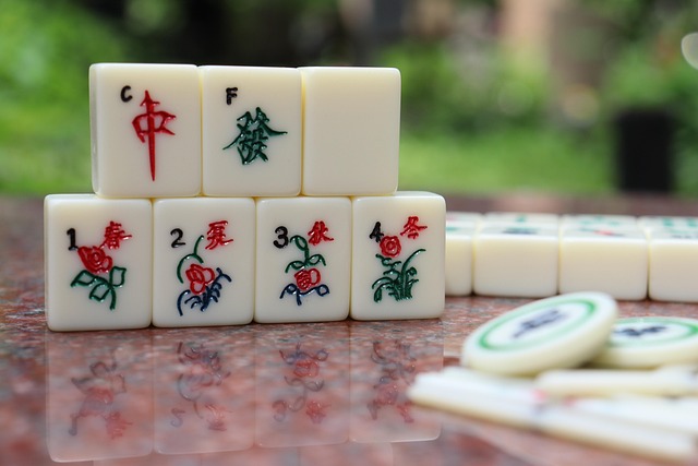 麻將規則設計：粵台差異與策略影響